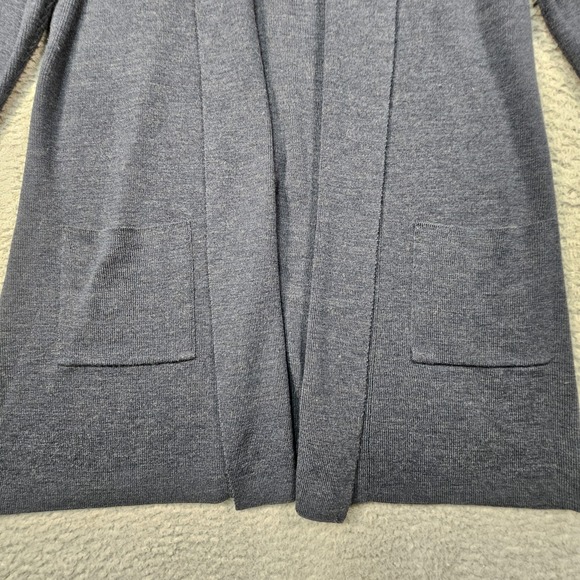 Orvis Blue Women's Merino Wool Cardigan Sweater - Picture 4 of 14